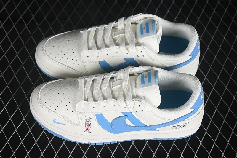 All categories Nk SB Dunk Series Nk SB Dunk Low High-end customized low-top sneakers Nike SB Dunk Low World Cup theme high-end customized low-top casual sneakers NH0601-496